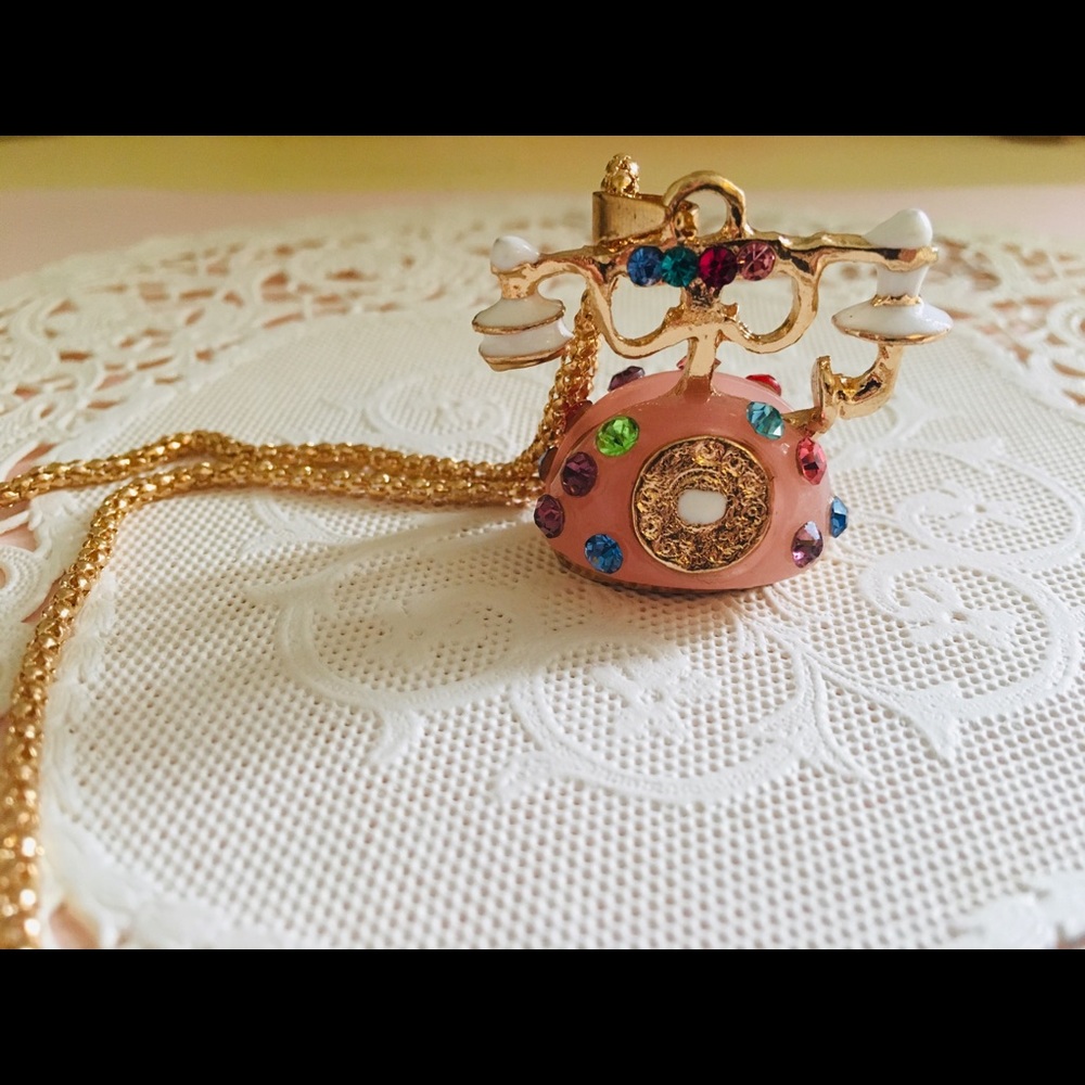 NWT Betsey Johnson pink telephone pendant